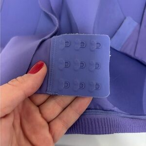 Cross back sports bra